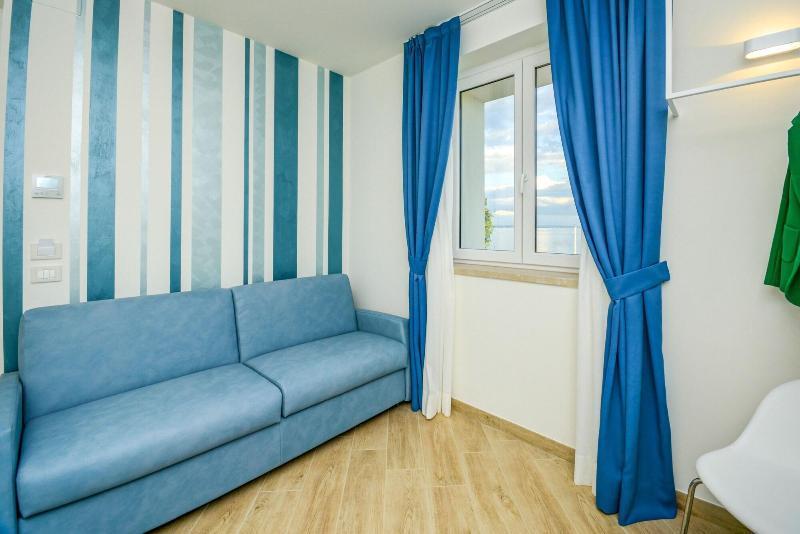Hotel Villa Garuti Padenghe sul Garda Εξωτερικό φωτογραφία