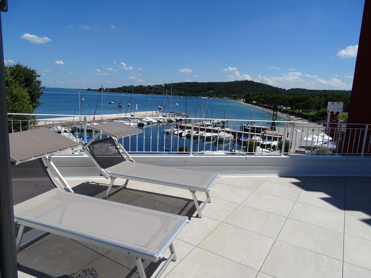 Hotel Villa Garuti Padenghe sul Garda Εξωτερικό φωτογραφία