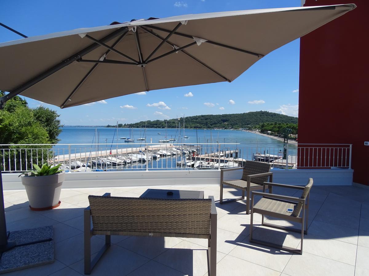 Hotel Villa Garuti Padenghe sul Garda Εξωτερικό φωτογραφία